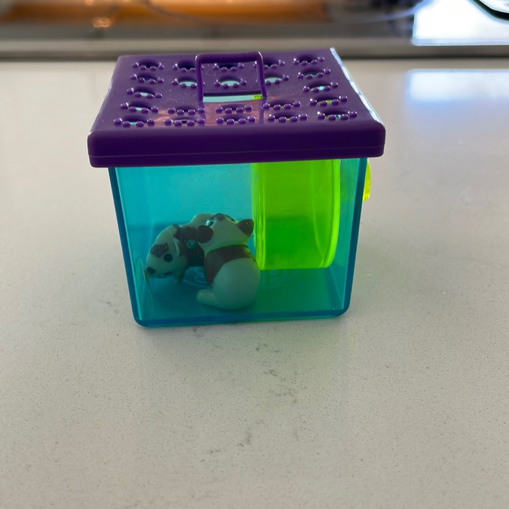 Vintage 1992 littlest pet shop hamster cage